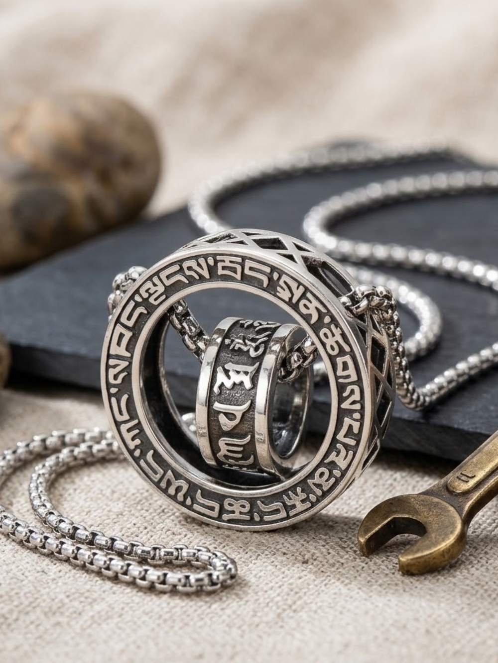 Men's Stainless Steel Tibetan Script Double-Ring Pendant Necklace - Gift